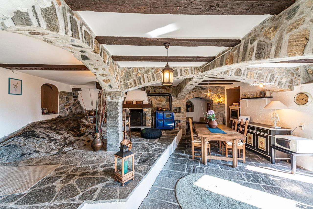 Апартаменты Casa Alma Grotto Brione sopra Minusio Экстерьер фото