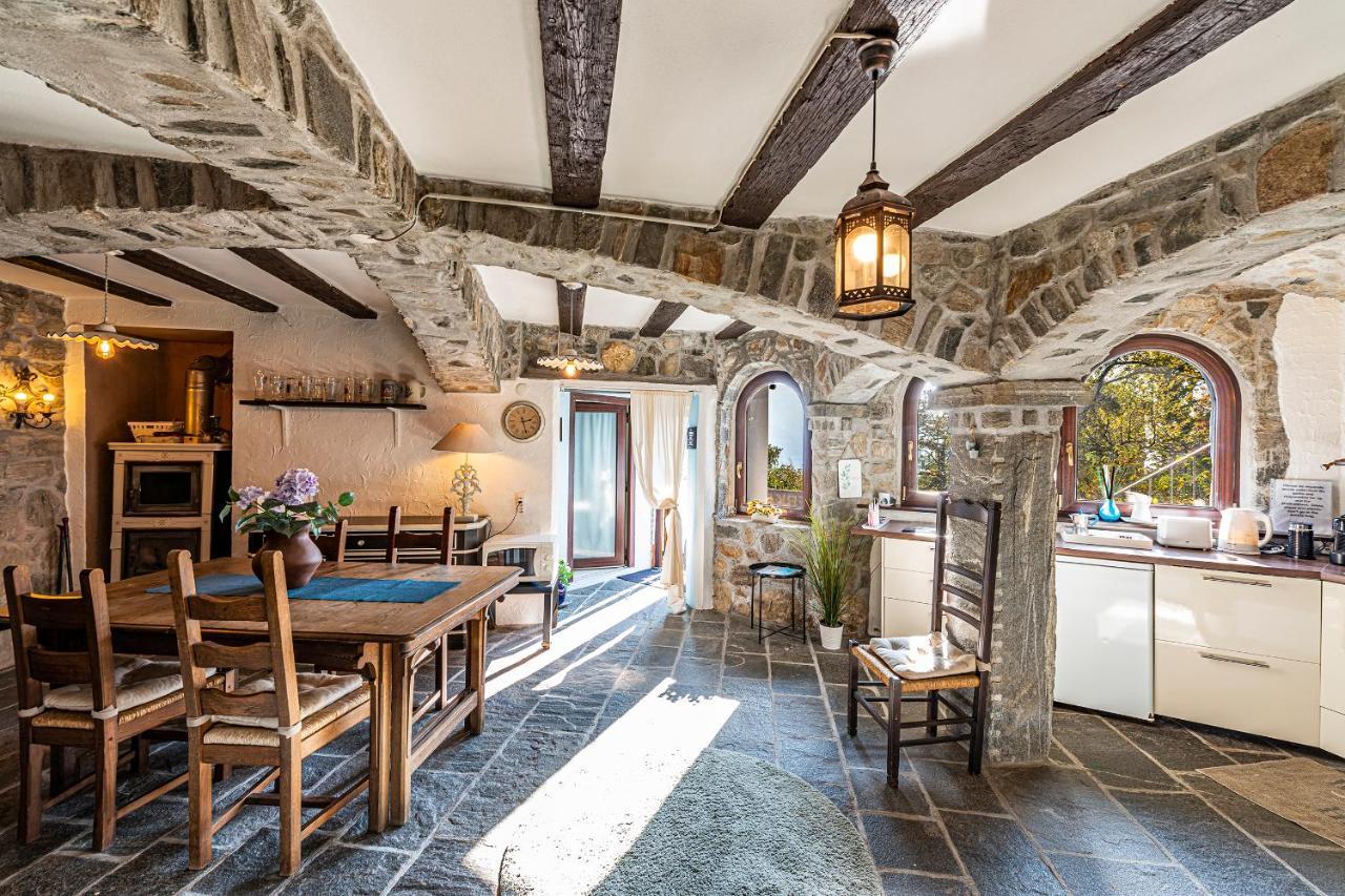 Апартаменты Casa Alma Grotto Brione sopra Minusio Экстерьер фото